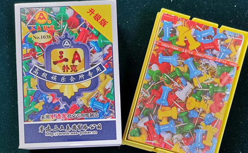 海北扑克批发采购指南与产品质量识别要点解析